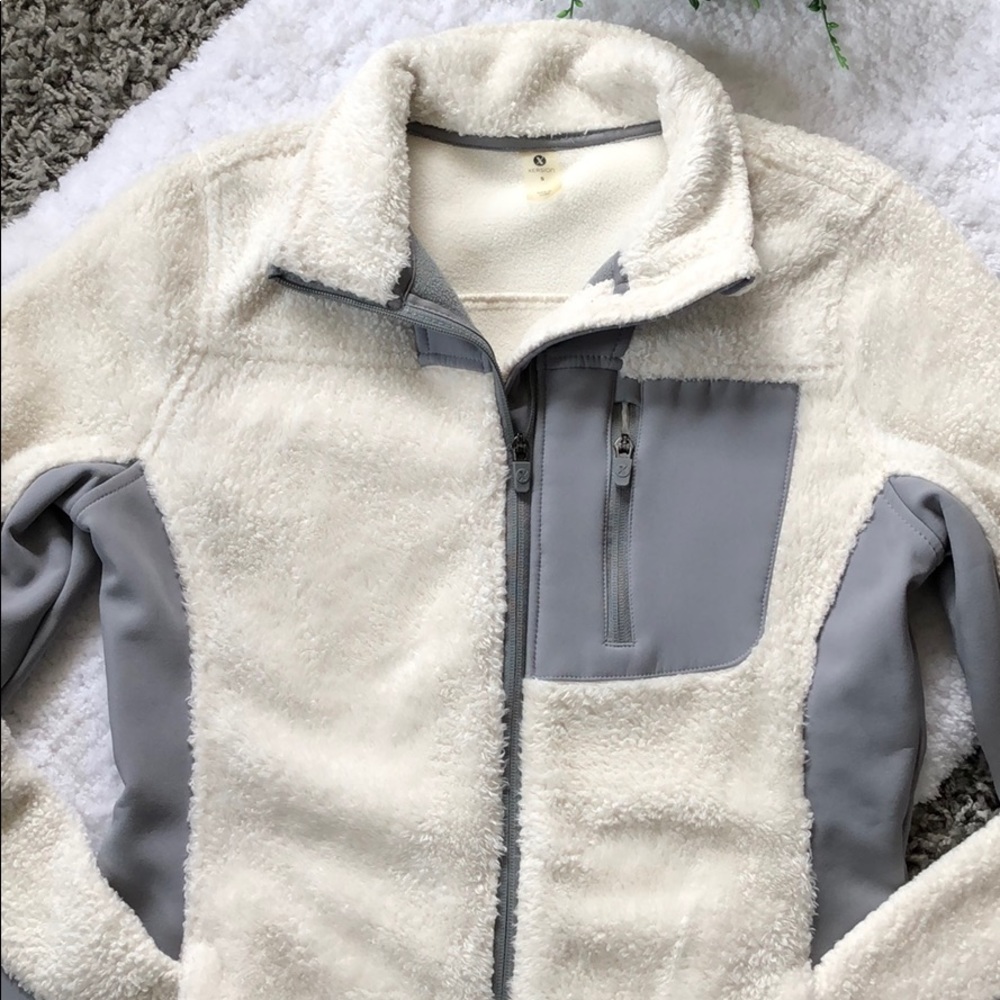 Xersion Jacket - image 5